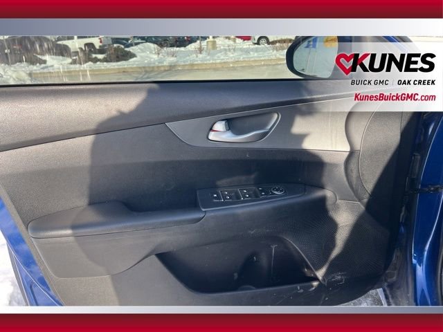 Used 2019 Kia Forte LXS image 8