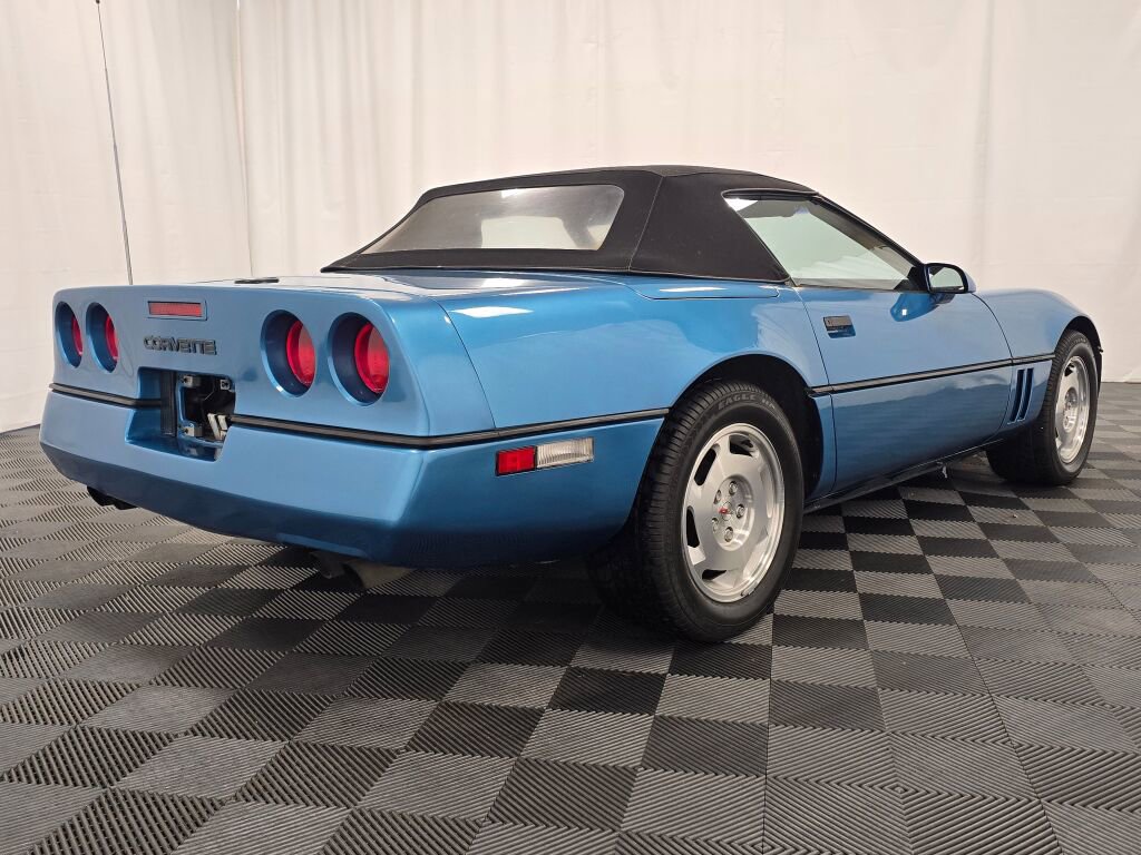 Used 1988 Chevrolet Corvette Convertible image 5