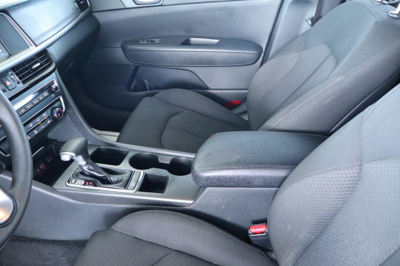 Used 2018 Kia Optima LX FWD image 16