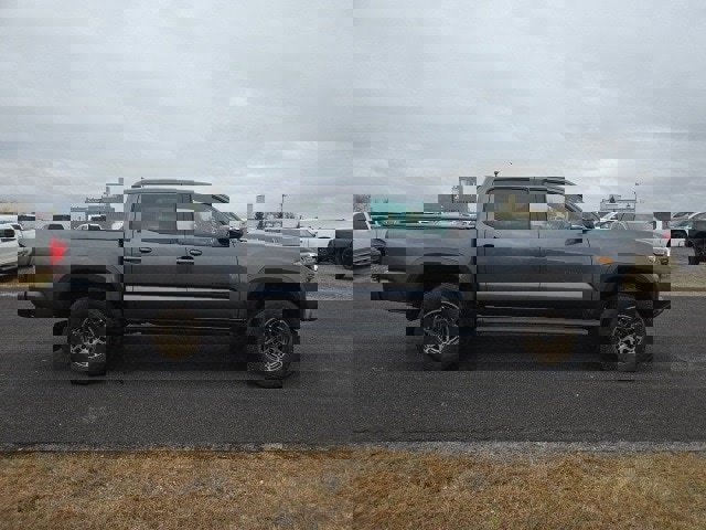 Used 2023 Toyota Tacoma 4x4 Double Cab image 1
