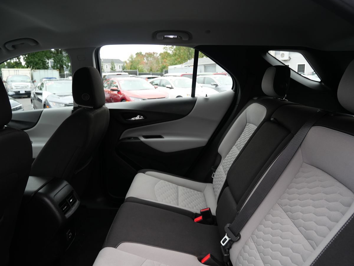 Used 2019 Chevrolet Equinox LS AWD/4WD image 22