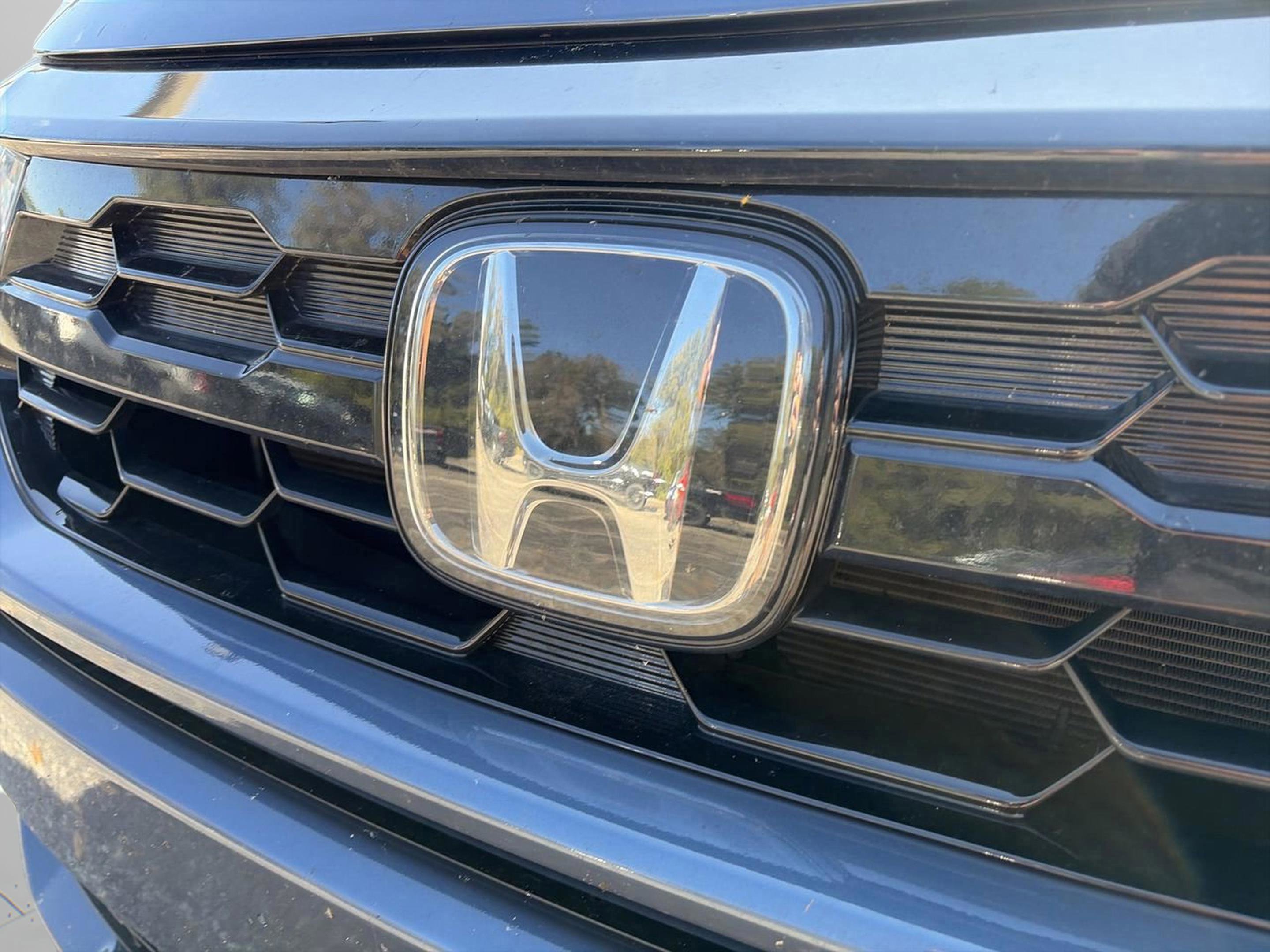 Certified 2025 Honda Odyssey Elite image 29
