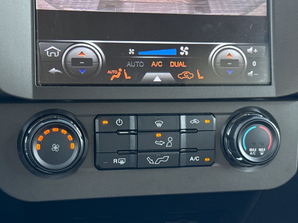 Used 2015 Ford F150 XLT w/ Equipment Group 301A Mid RWD image 21
