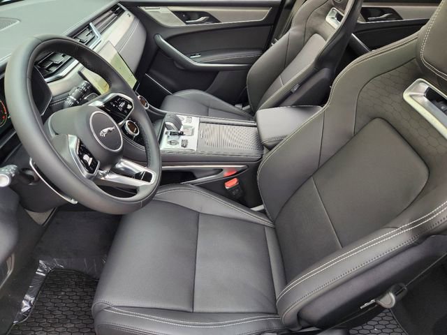 Used 2025 Jaguar F-PACE R-Dynamic S AWD/4WD image 10
