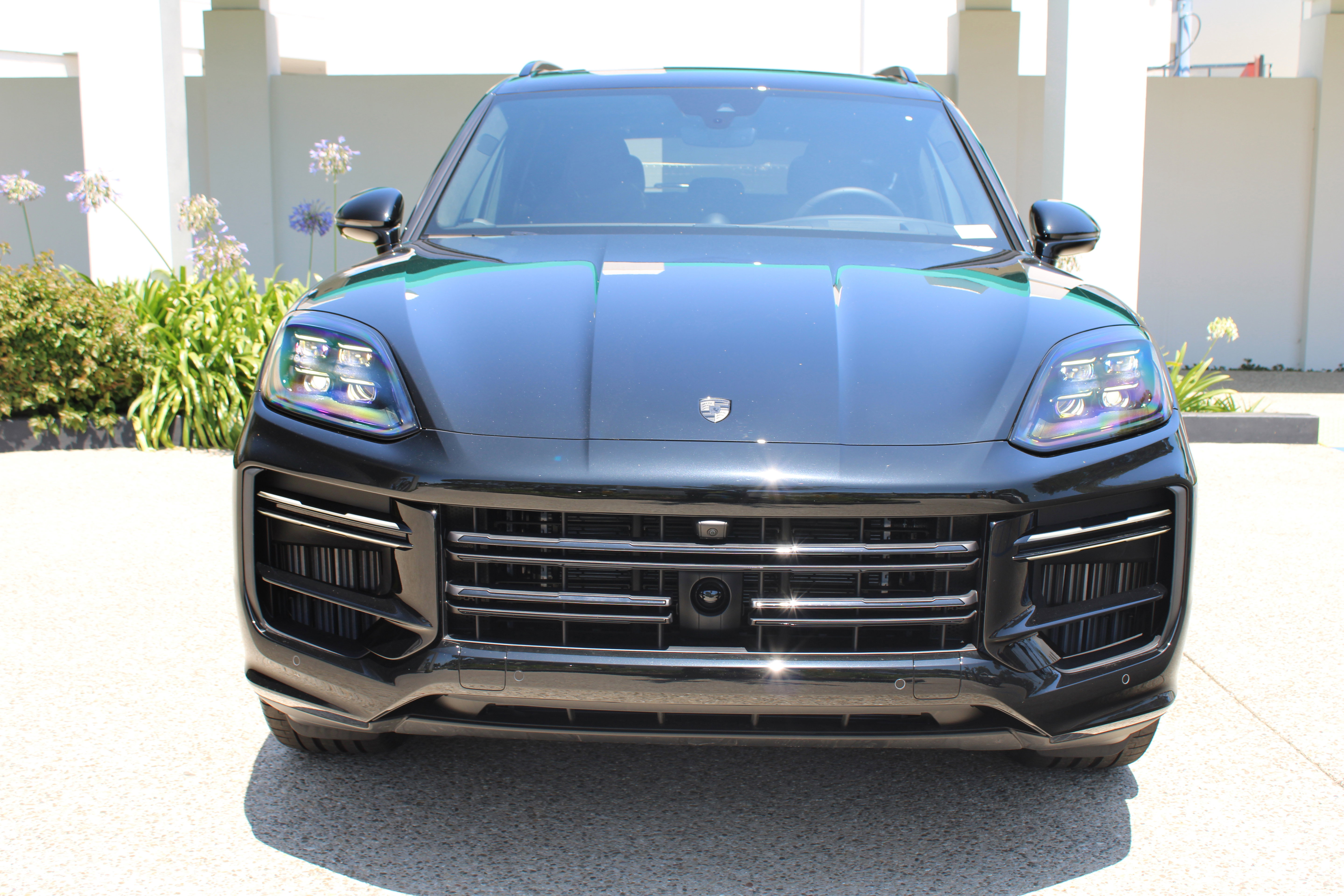 New 2025 Porsche Cayenne Turbo image 10