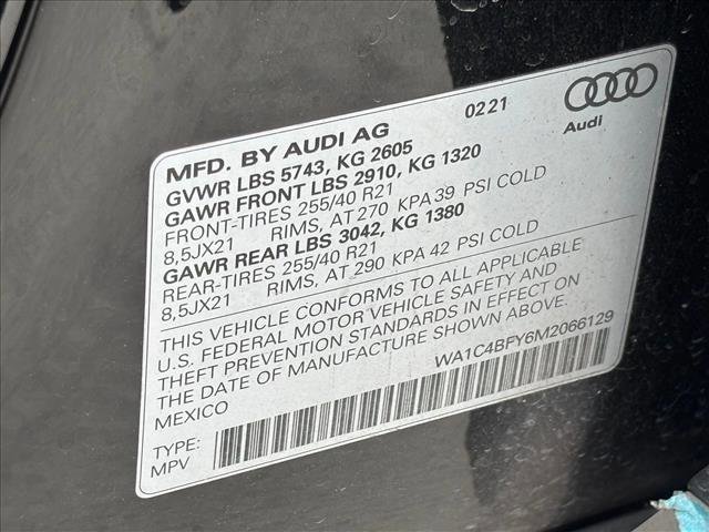 Used 2021 Audi SQ5 Prestige w/ Prestige Package image 25