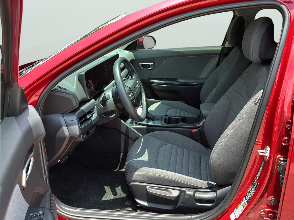 Certified 2025 Kia K4 EX FWD image 13