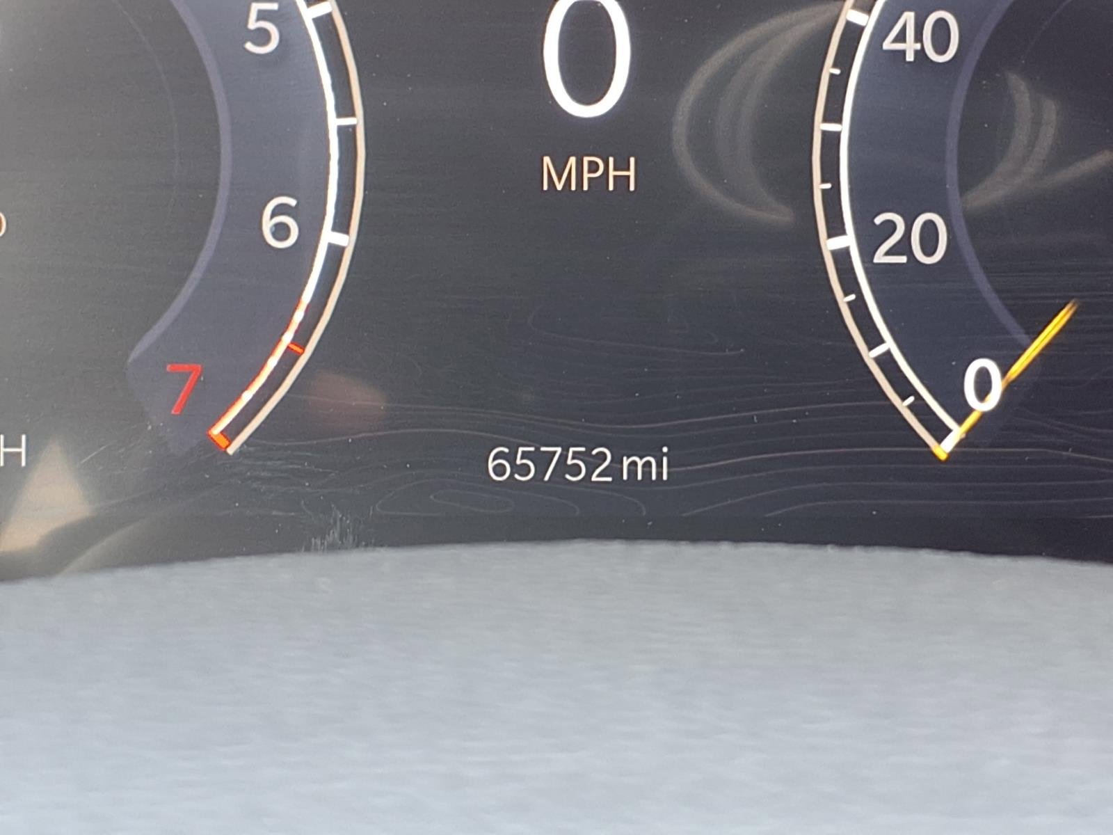 Used 2023 Jeep Grand Cherokee L Laredo image 17