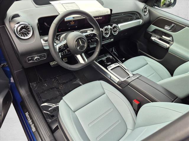 New 2026 Mercedes-Benz GLB 250 image 3