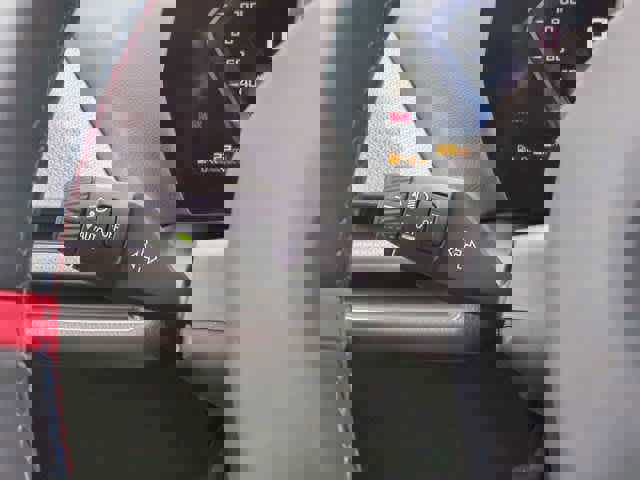 Used 2025 BMW M235i xDrive w/ Technology Package image 34