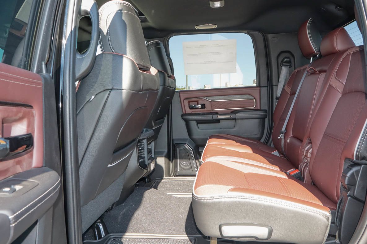New 2027 RAM 3500 Limited AWD/4WD image 19