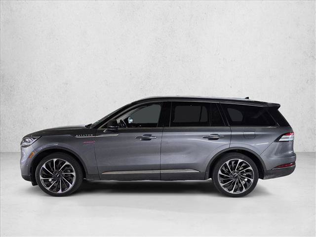 Used 2022 Lincoln Aviator Reserve w/ Equipment Group 201A RWD image 8