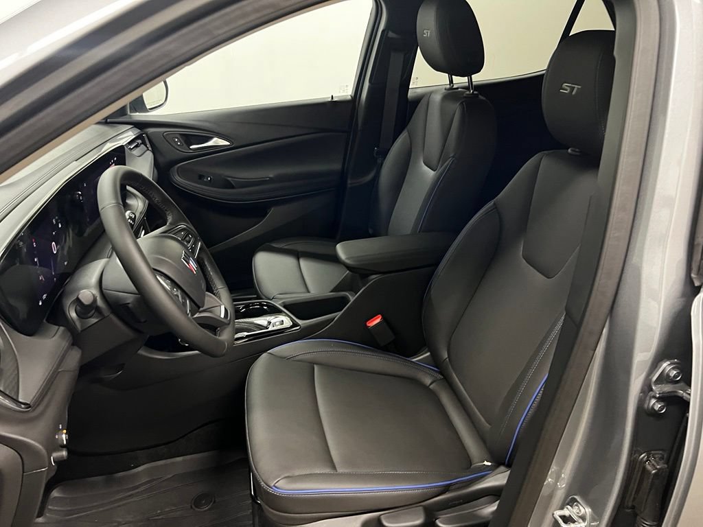 New 2026 Buick Encore GX Sport Touring AWD/4WD image 23
