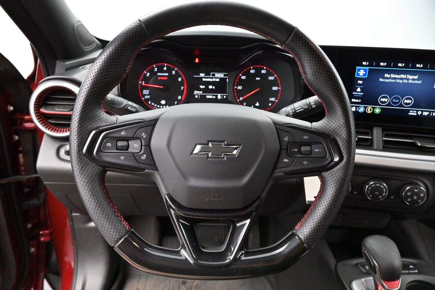 Used 2024 Chevrolet Trax RS w/ Driver Confidence Package FWD image 15