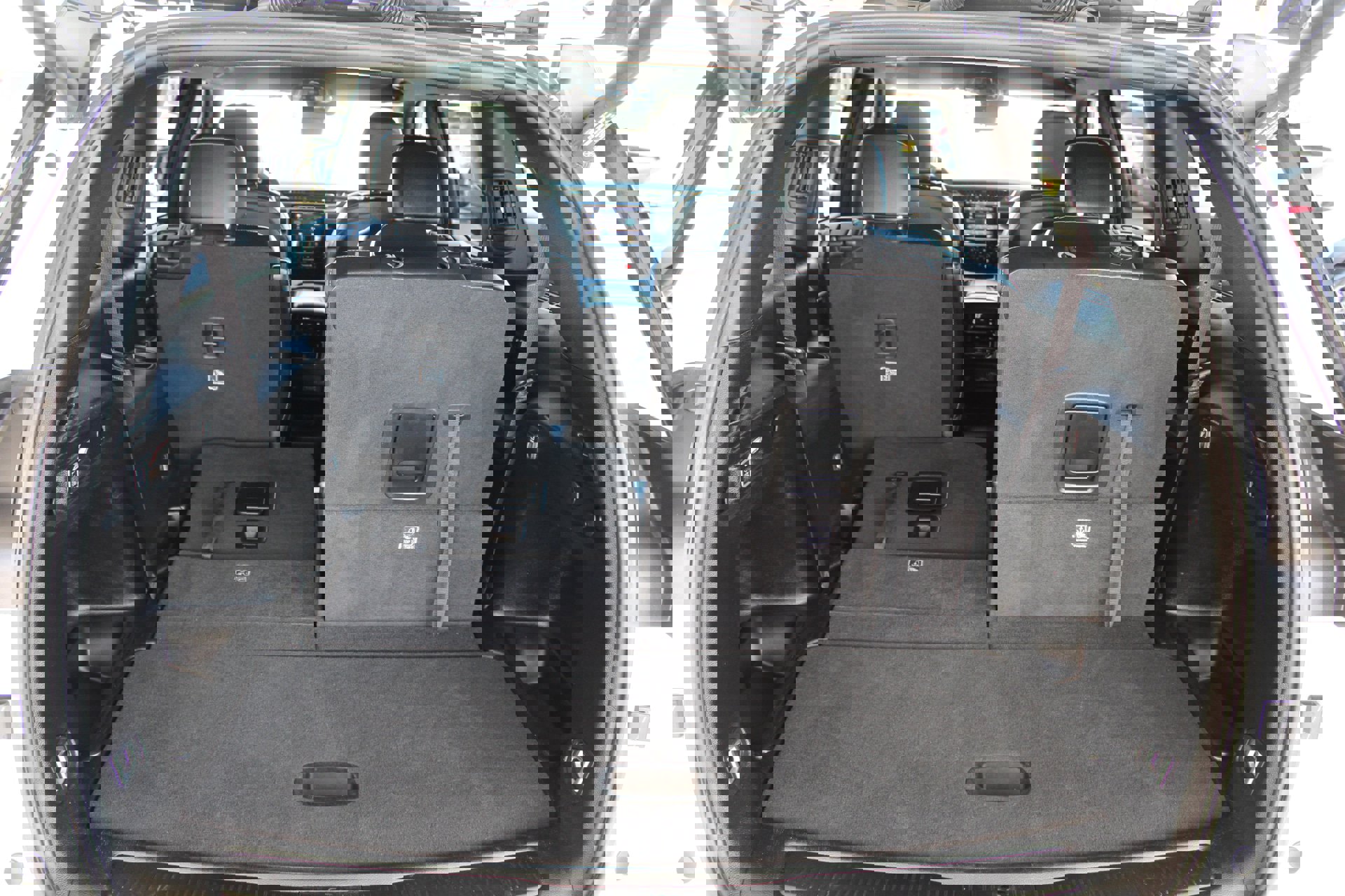 Used 2024 Jeep Grand Cherokee L Limited w/ Luxury Tech Group II image 22