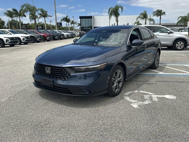Used 2024 Honda Accord EX image 2
