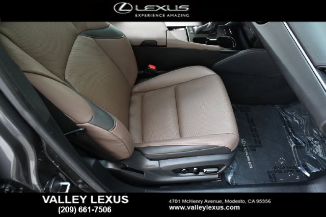 Used 2023 Lexus ES 300h w/ Premium Package FWD image 21