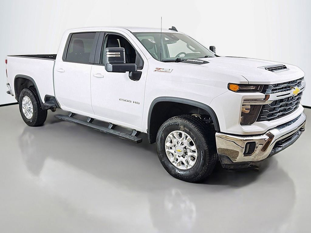 Used 2024 Chevrolet Silverado 2500 LT image 36