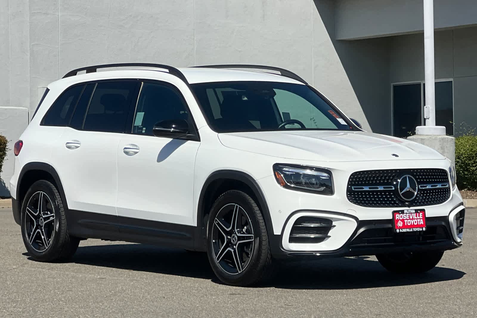 Used 2025 Mercedes-Benz GLB 250 image 5