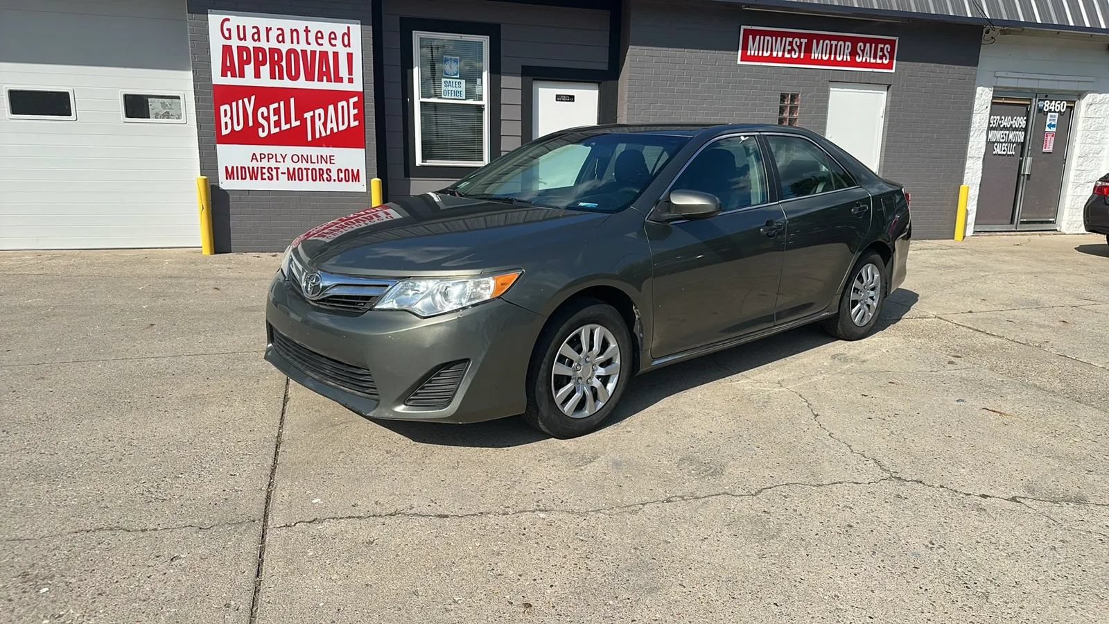 Used 2014 Toyota Camry LE