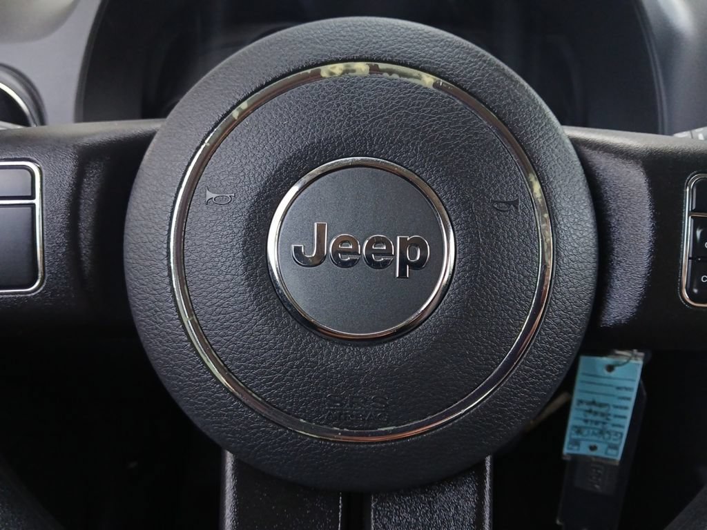 Used 2016 Jeep Compass Sport w/ Power Value Group FWD image 5
