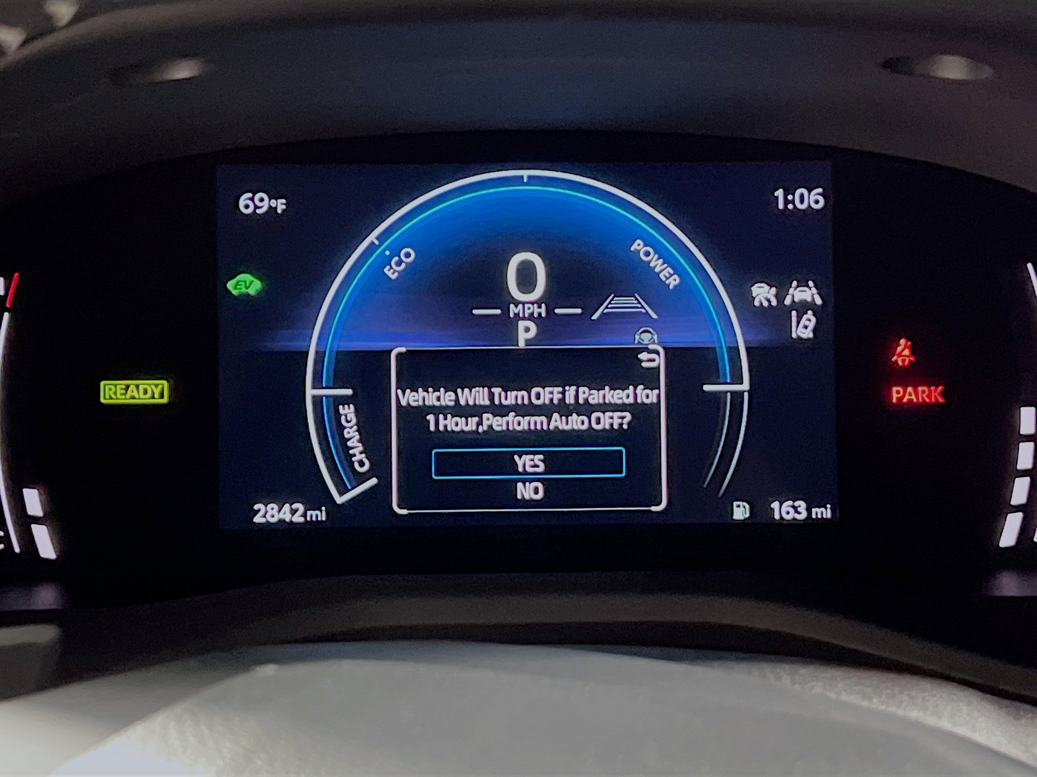 Used 2025 Toyota Camry SE w/ Convenience Package image 22