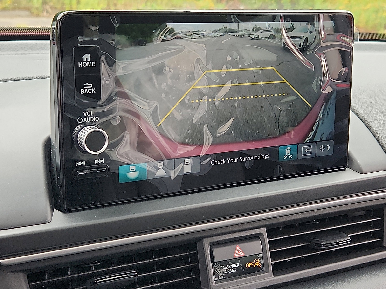 New 2025 Honda Pilot Touring image 14