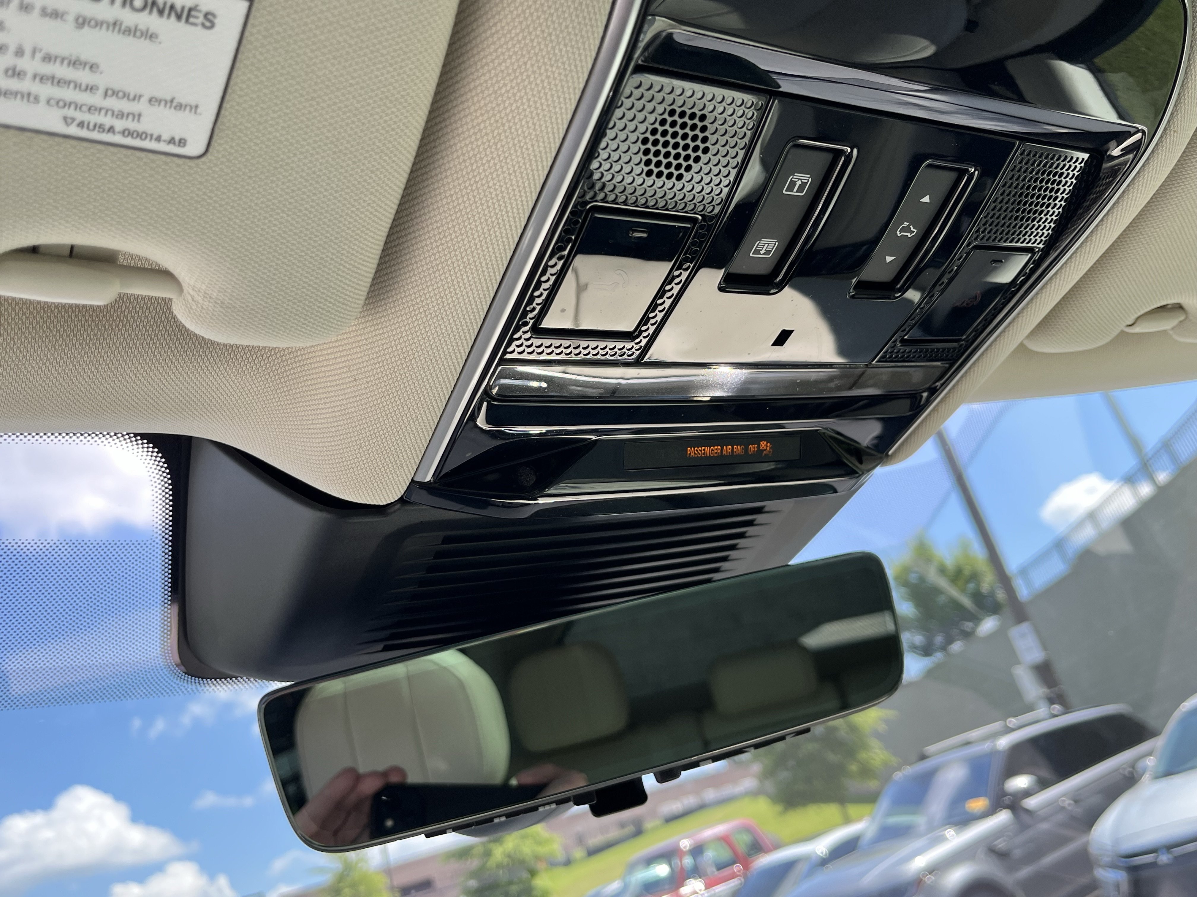 Used 2023 Land Rover Range Rover SE AWD/4WD image 23