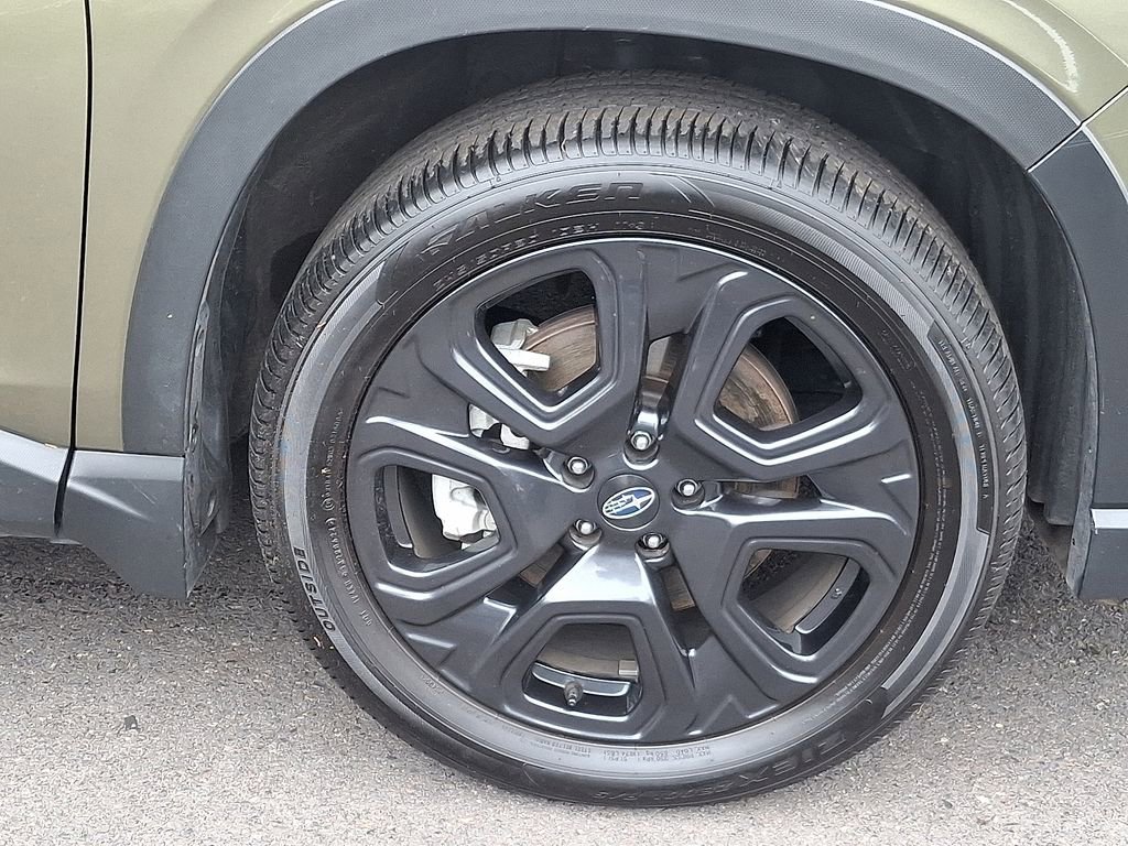 Used 2024 Subaru Ascent Onyx Edition image 8