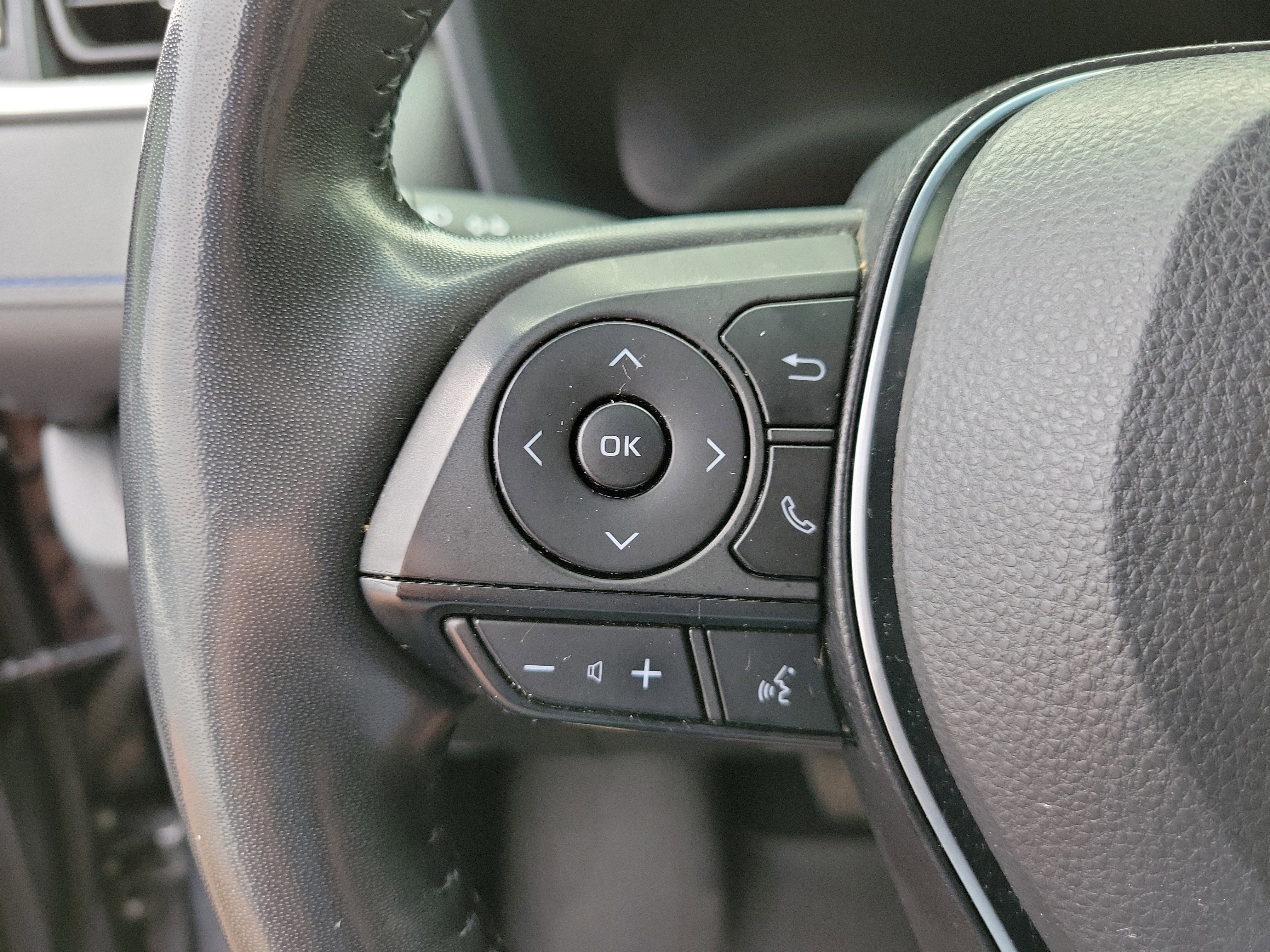 Used 2023 Toyota RAV4 XSE image 20