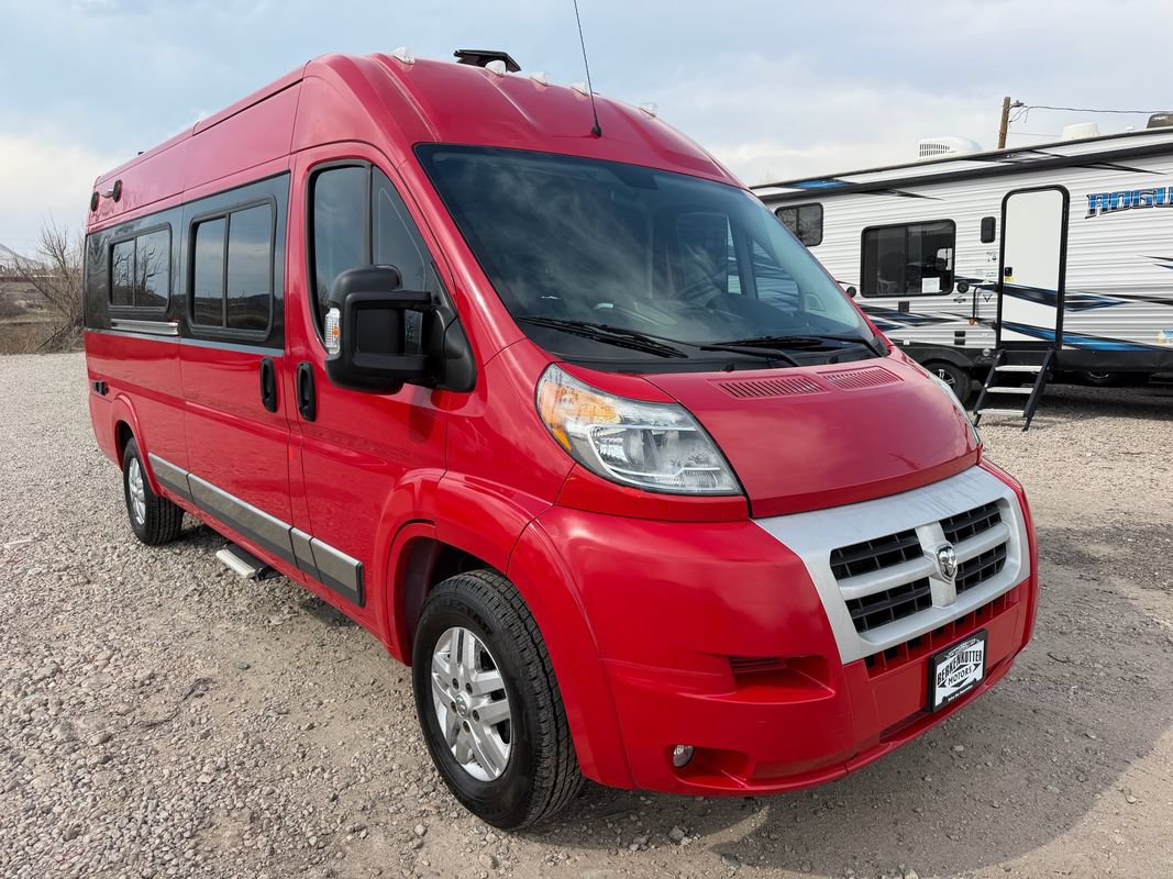 Used 2015 RAM ProMaster 3500 w/ Premium Appearance Group FWD image 1