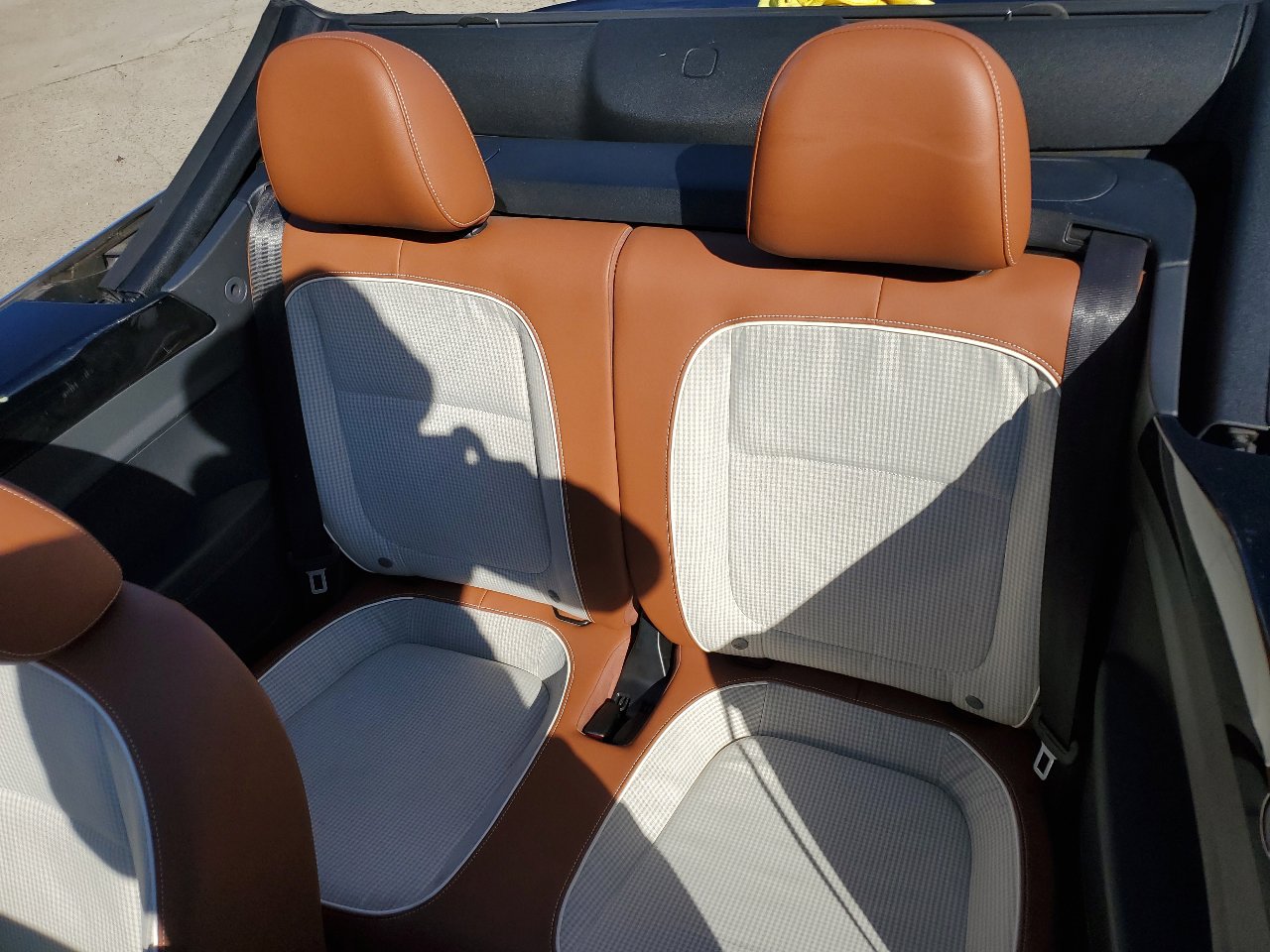 Used 2015 Volkswagen Beetle 1.8T image 24