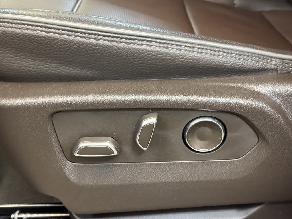 Used 2024 GMC Sierra 1500 Denali w/ Denali Reserve Package image 12