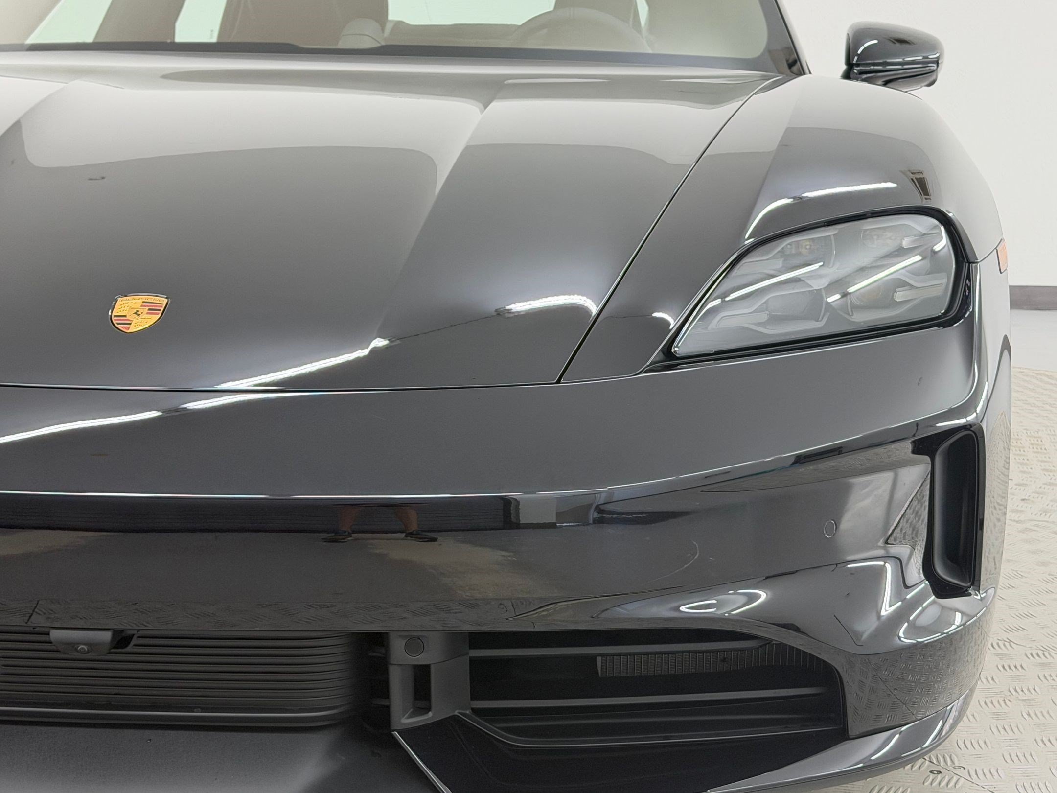 New 2026 Porsche Taycan RWD image 12