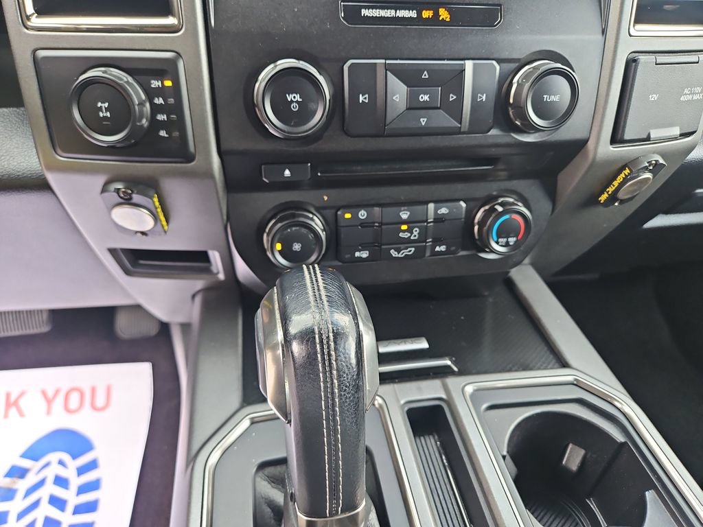 Used 2017 Ford F150 Raptor AWD/4WD image 19