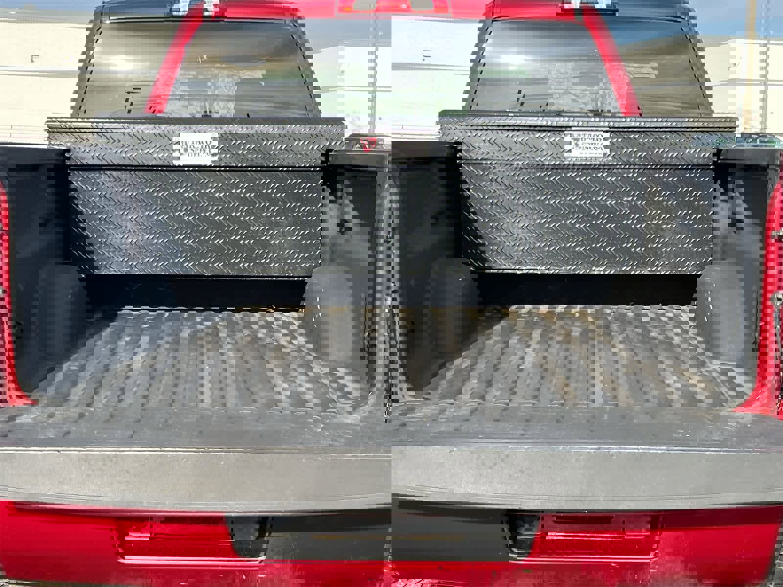 Used 2018 Chevrolet Silverado 1500 LT w/ All Star Edition image 33