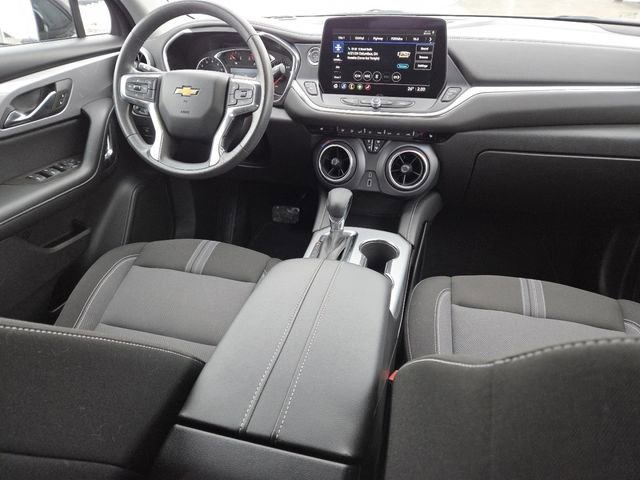 Certified 2025 Chevrolet Blazer LT image 27