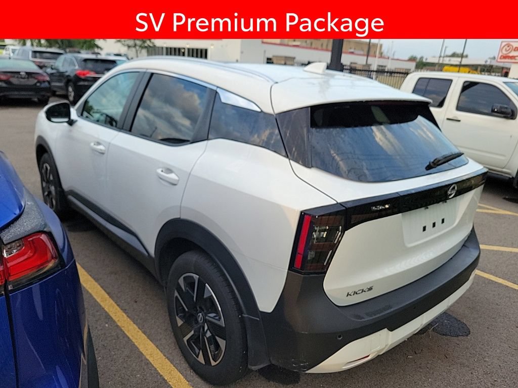 Used 2025 Nissan Kicks SV w/ SV Premium Package AWD/4WD image 4