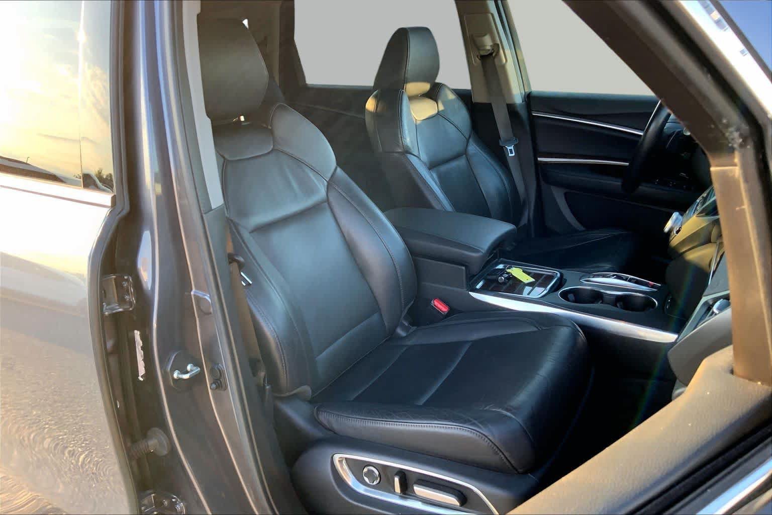 Used 2020 Acura MDX SH-AWD image 8