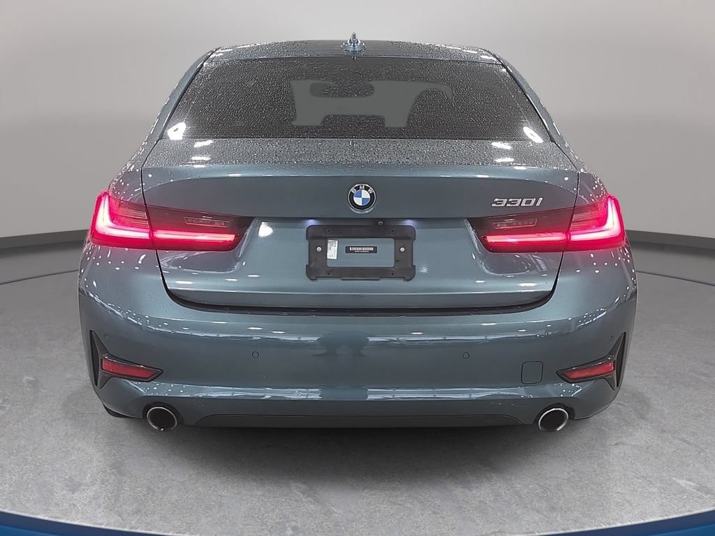 Used 2021 BMW 330i Sedan w/ Premium Package RWD image 7