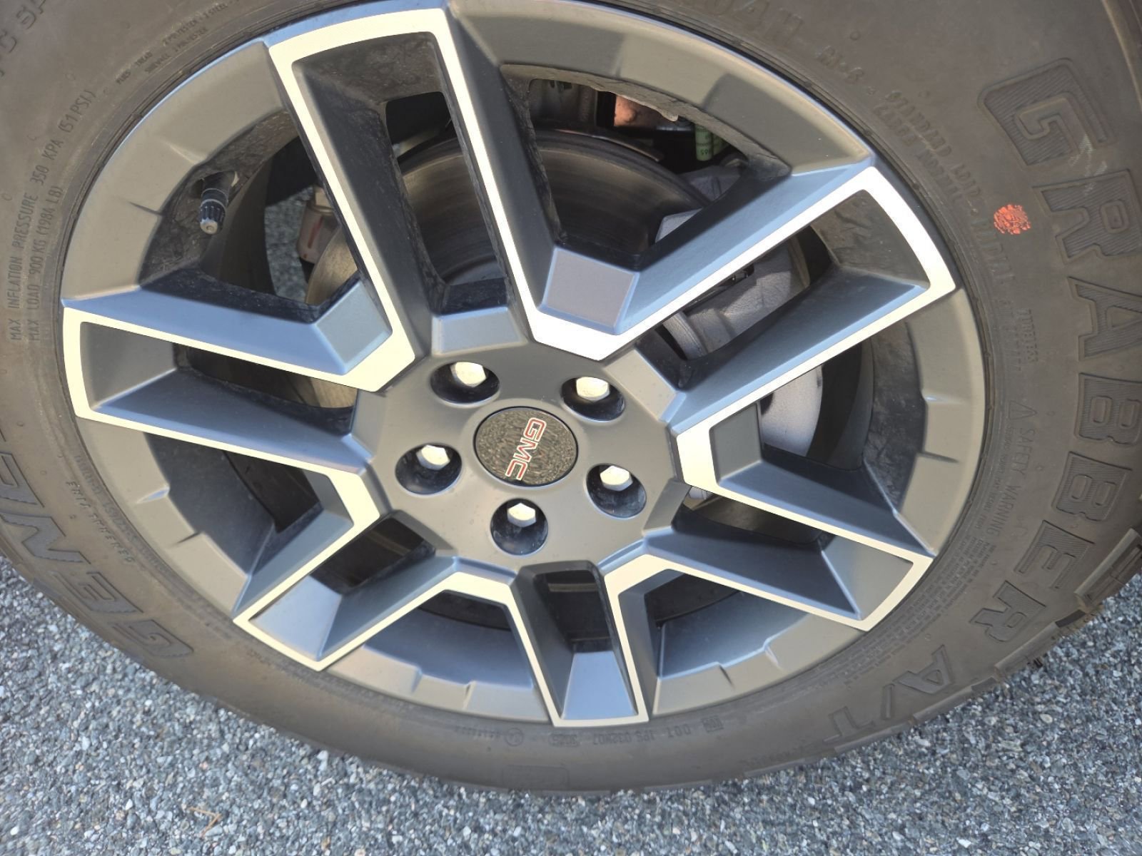 New 2026 GMC Terrain AT4 w/ Technology Package II image 14