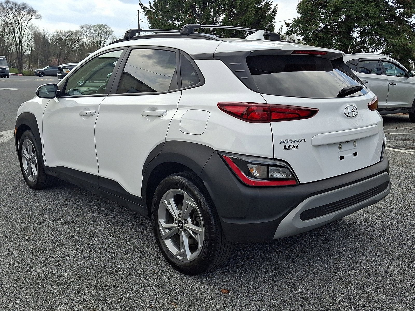 Certified 2023 Hyundai Kona SEL AWD/4WD image 7