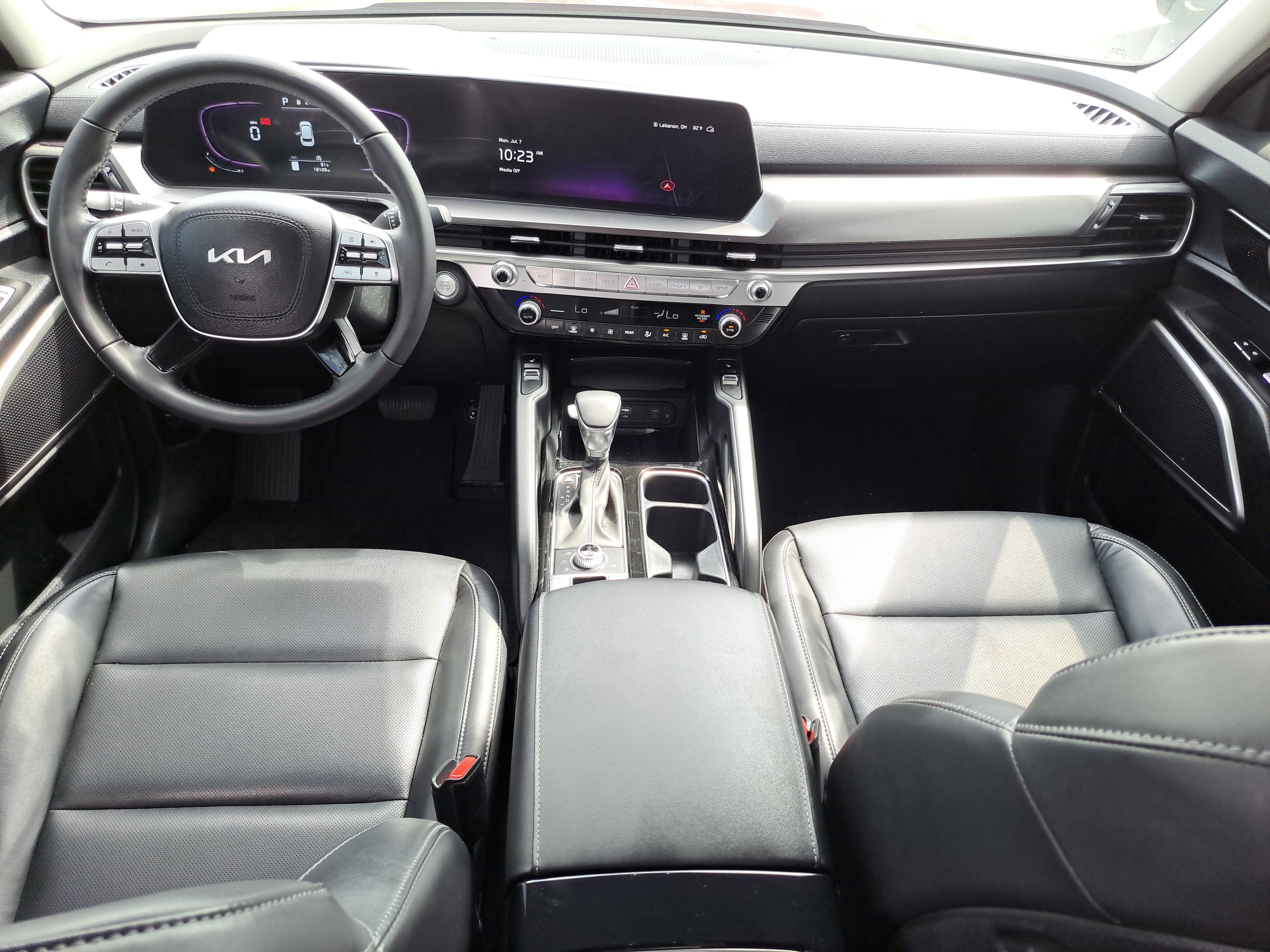 Used 2023 Kia Telluride S w/ S Sunroof Package image 8