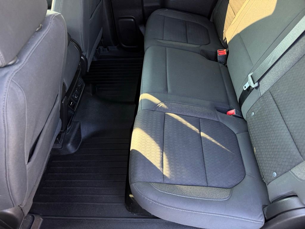 Used 2019 Chevrolet Silverado 1500 LT w/ All-Star Edition image 11