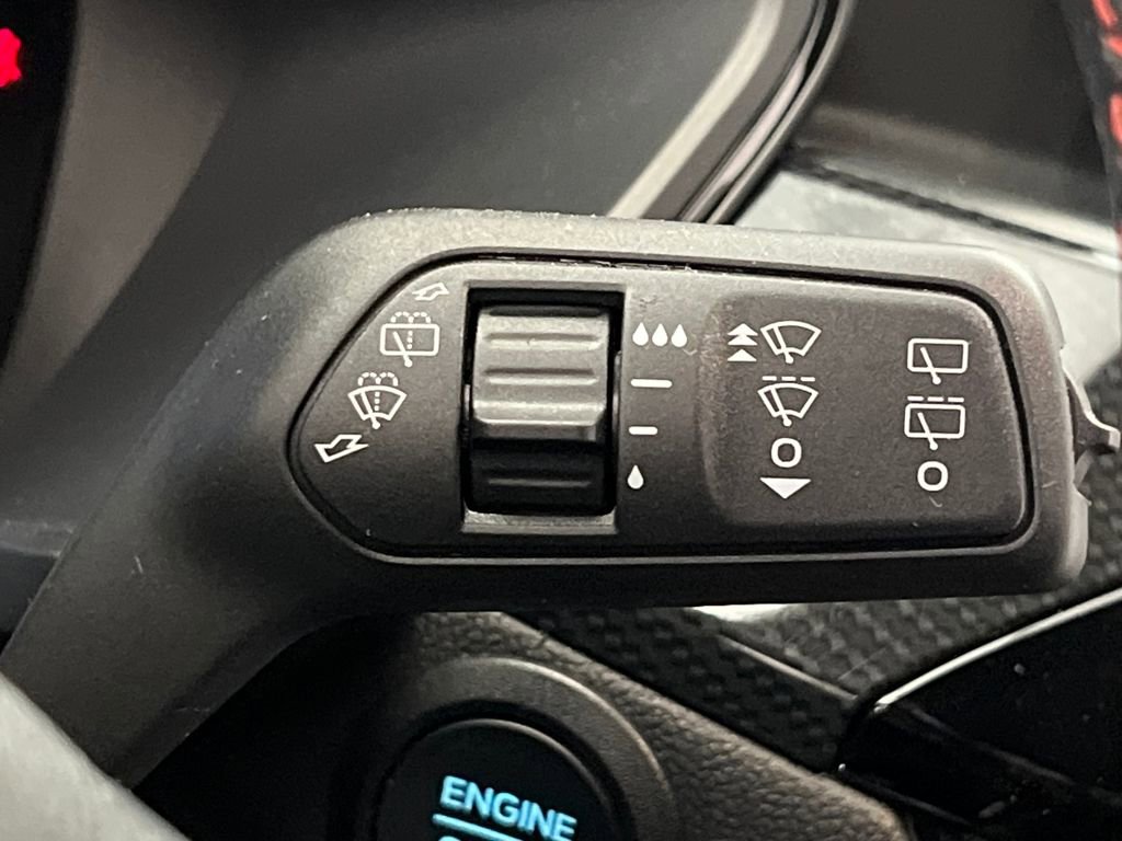 Used 2025 Ford Escape ST-Line image 39