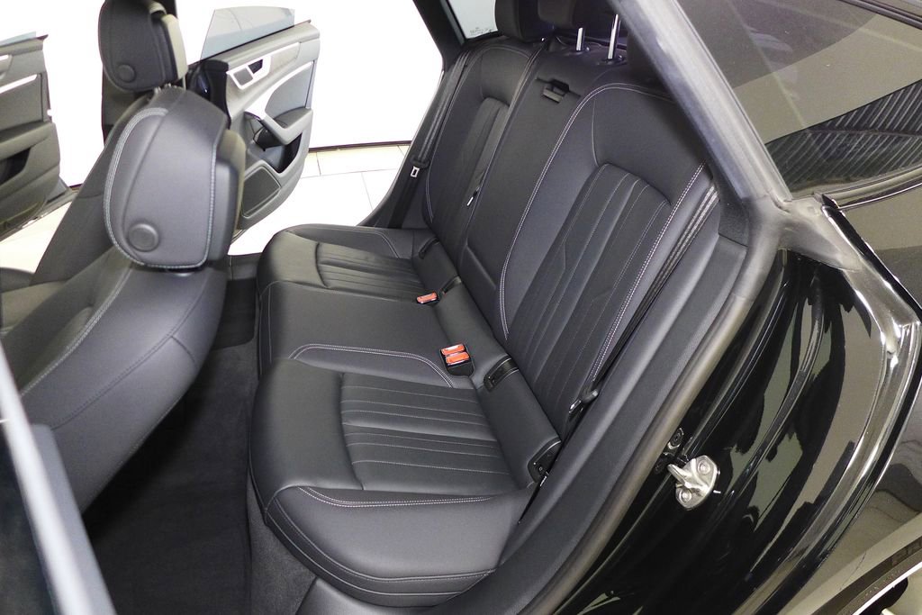 Used 2023 Audi A7 3.0T Premium w/ Convenience Package image 21