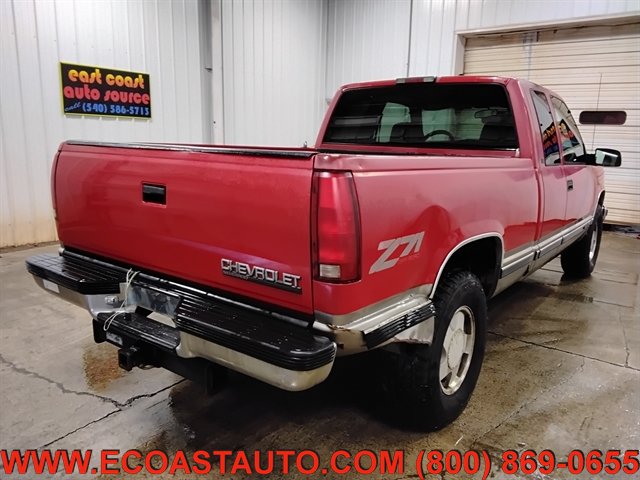Used 1998 Chevrolet Silverado 1500 4x4 Extended Cab w/ Preferred Equipment Group 3 image 3