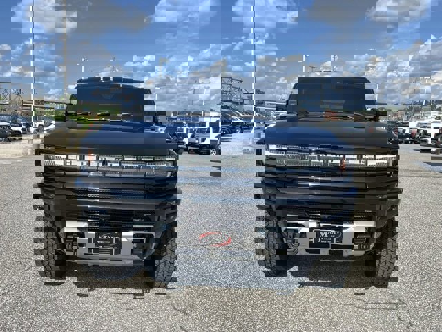 Used 2024 GMC Hummer EV 2X w/ LPO, Illumination Package image 2