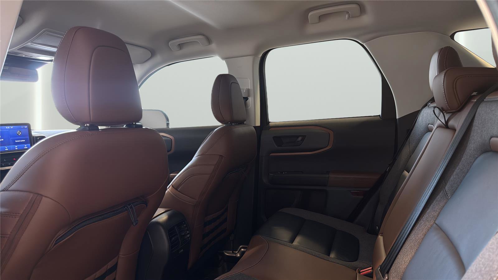 Used 2022 Ford Bronco Sport Outer Banks AWD/4WD image 16