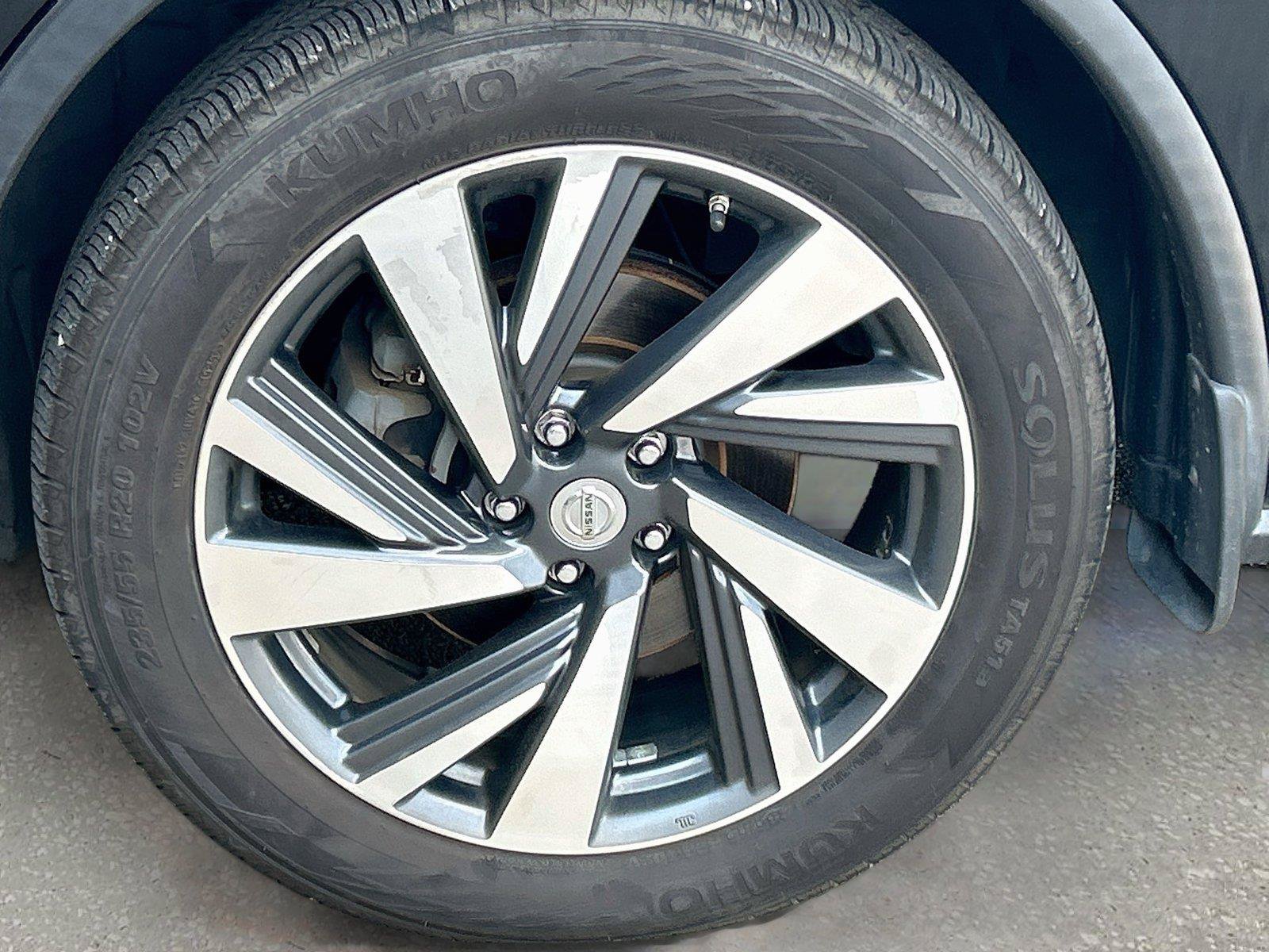 Used 2015 Nissan Murano Platinum w/ Platinum Technology Package FWD image 40